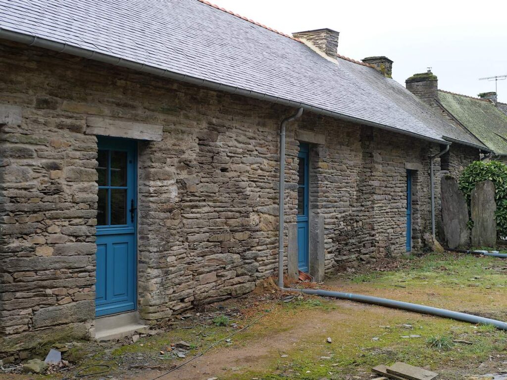 restauration de maison ancienne au village du Châtaignier, saint-Just