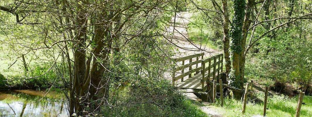 Le gué sur le Canut, à Trohinat