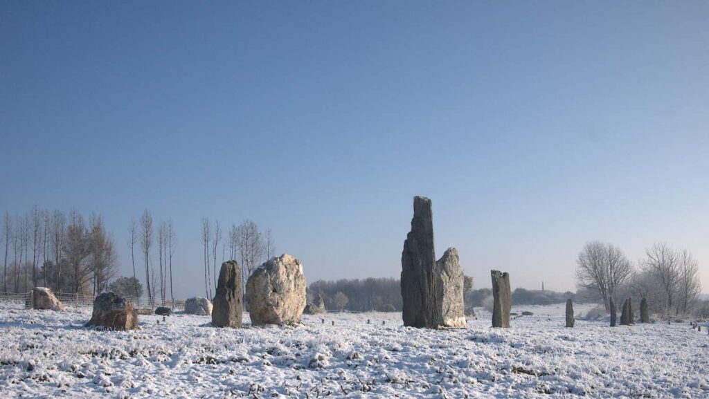 Saint Just, Alignements du Moulin sous la neige