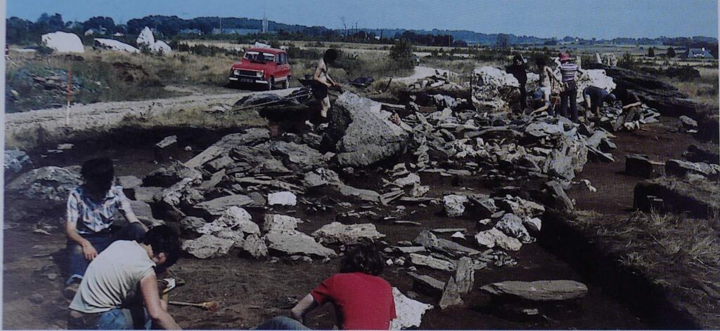 Fouilles des alignements du Moulin en 1990
