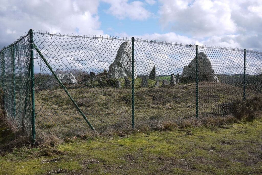 Le château-Bû grillagé