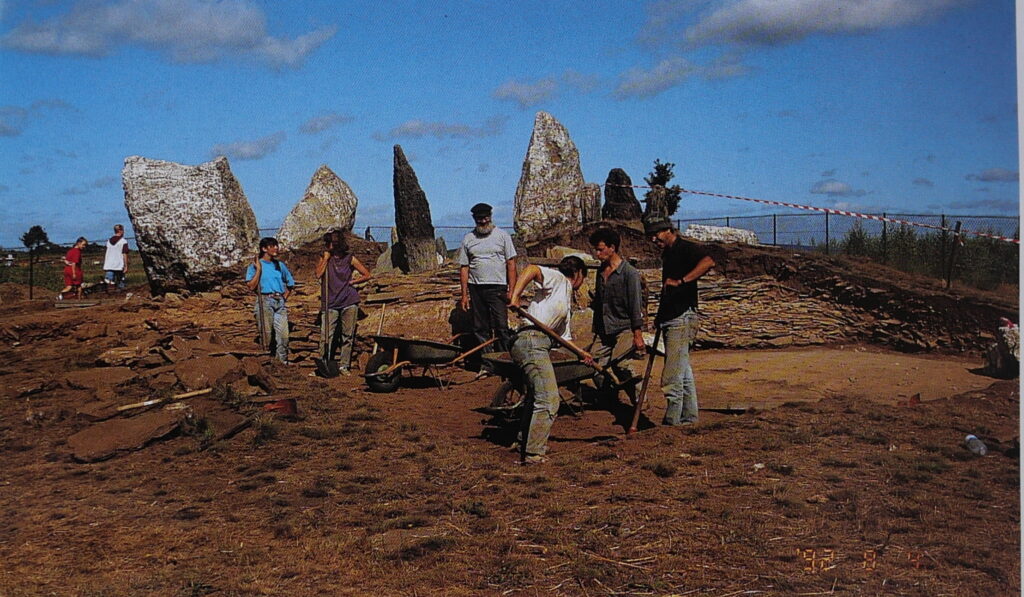 Les fouilles du Château-Bû, au site mégalithique de Saint-just
