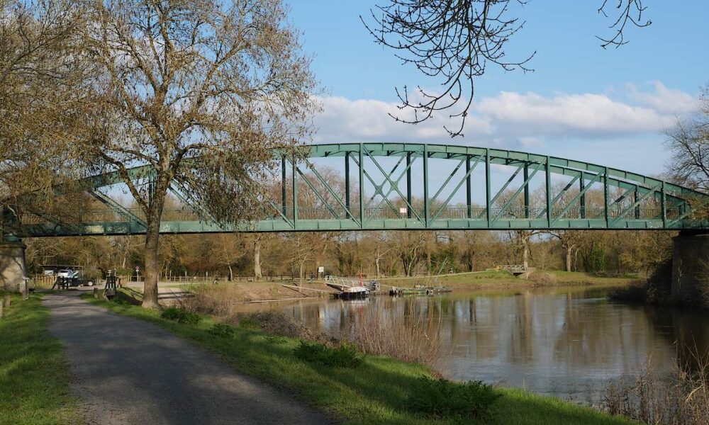 Le Pont du Grand Pas, Sainte Marie