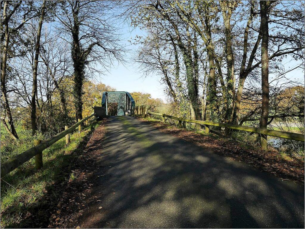 Le Pont du Grand Pas sous le soleil