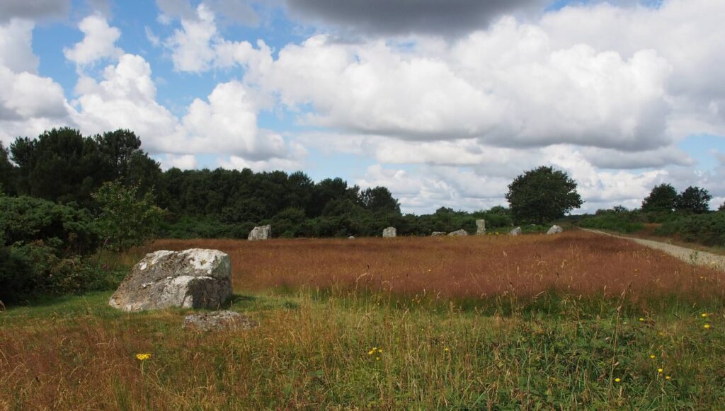 landes de cojoux, monument du tribunal