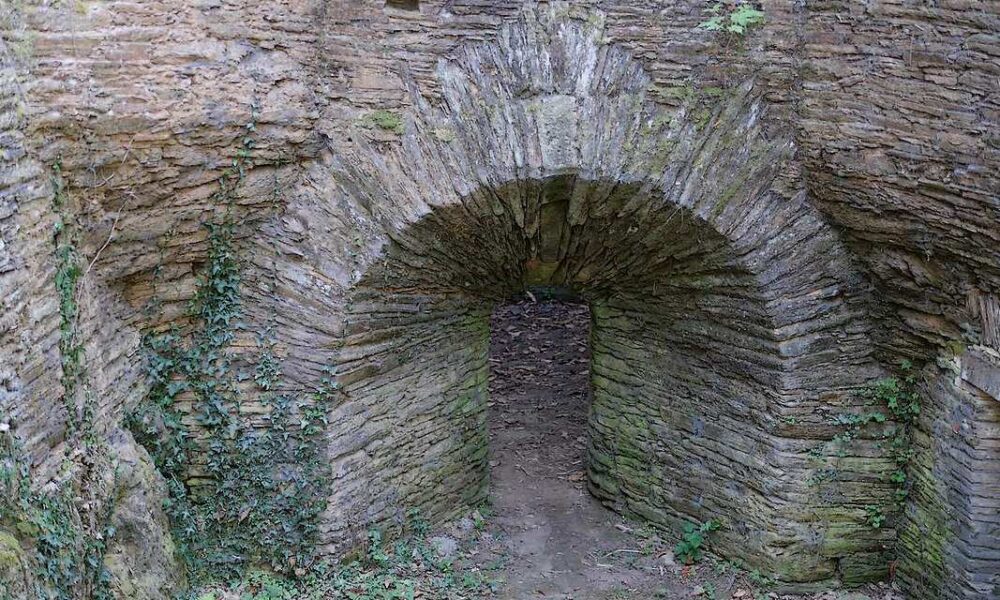 TRES BEL appareillage de schistes