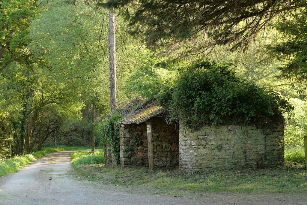 Le four à pain près de la maisonde l'écluse de Limur