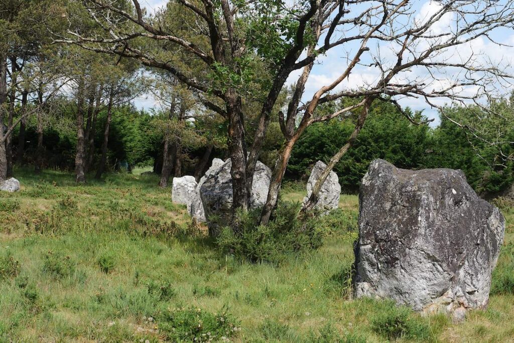 Ces menhirs dansent depuis des années