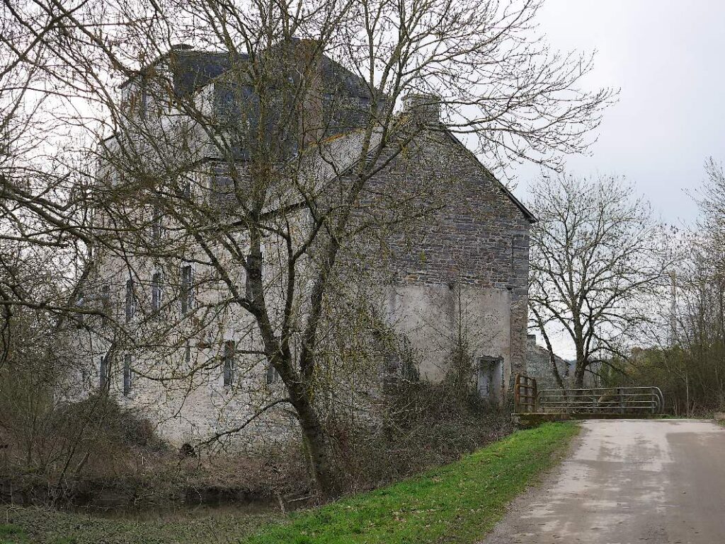 Le Moulin de Gouro au bord de l'Aff