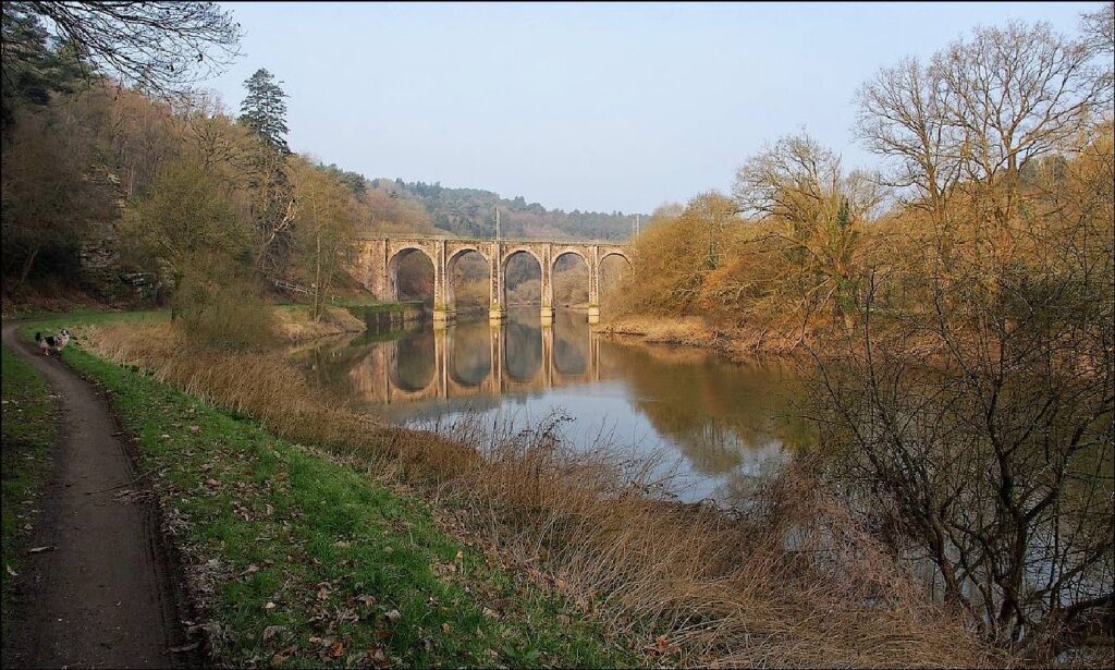 Le viaduc de Corbinières un matin de mars