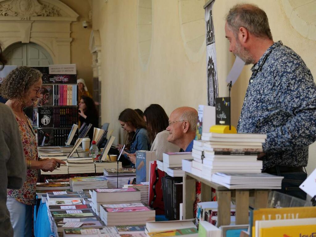 Auteurs, éditeurs du festival Mysteriales , littératures de l'imaginaire, à Redon, en 2022
