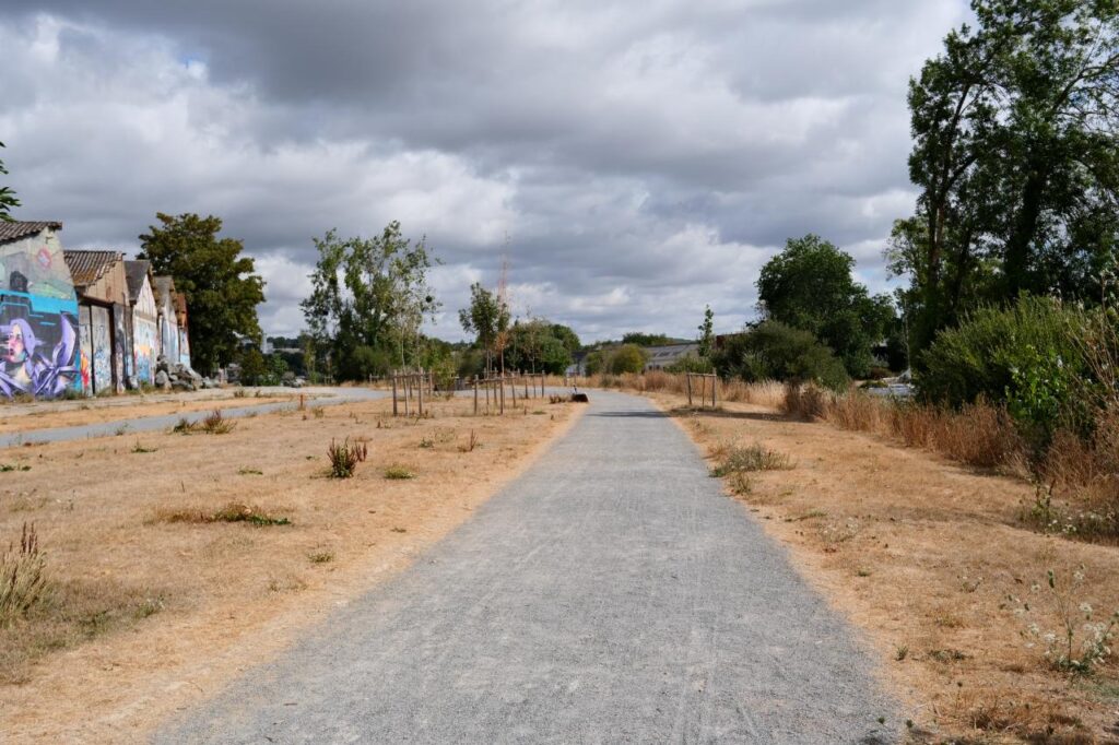 L'esplanade de la Croix des Marins, à Redon